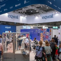 One exhibitor will show in a virtual showcase how individual aids are manufactured using 3D printing.